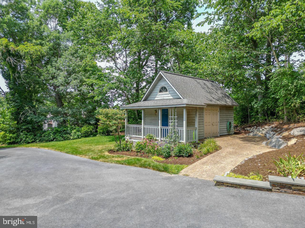 2555 KARAWOOD LN, ROCKINGHAM, Virginia 22801, 4 Bedrooms Bedrooms, ,5 BathroomsBathrooms,Residential,For sale,2555 KARAWOOD LN,VARO2002568 MLS # VARO2002568