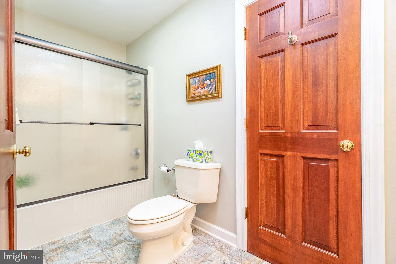 2555 KARAWOOD LN, ROCKINGHAM, Virginia 22801, 4 Bedrooms Bedrooms, ,5 BathroomsBathrooms,Residential,For sale,2555 KARAWOOD LN,VARO2002568 MLS # VARO2002568