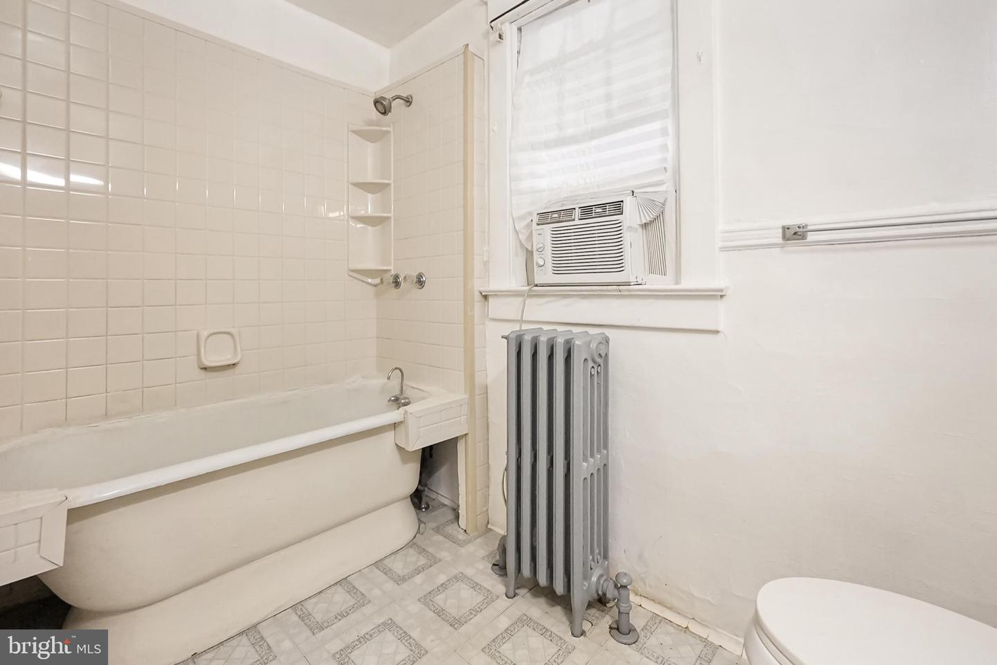 2826 EVARTS ST NE, WASHINGTON, District Of Columbia 20018, 3 Bedrooms Bedrooms, 5 Rooms Rooms,2 BathroomsBathrooms,Residential,For sale,2826 EVARTS ST NE,DCDC2221272 MLS # DCDC2221272