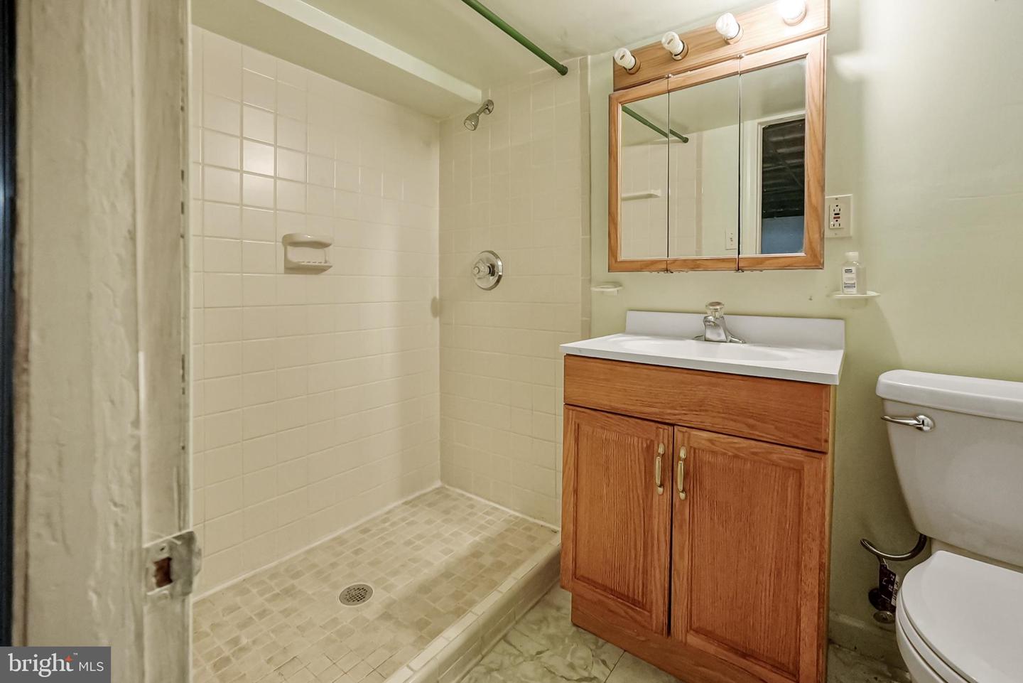 2826 EVARTS ST NE, WASHINGTON, District Of Columbia 20018, 3 Bedrooms Bedrooms, 5 Rooms Rooms,2 BathroomsBathrooms,Residential,For sale,2826 EVARTS ST NE,DCDC2221272 MLS # DCDC2221272