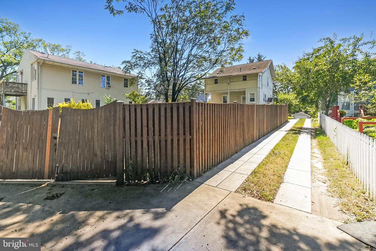 2826 EVARTS ST NE, WASHINGTON, District Of Columbia 20018, 3 Bedrooms Bedrooms, 5 Rooms Rooms,2 BathroomsBathrooms,Residential,For sale,2826 EVARTS ST NE,DCDC2221272 MLS # DCDC2221272