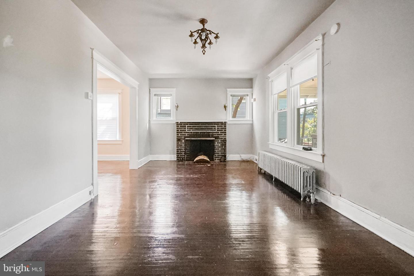 2826 EVARTS ST NE, WASHINGTON, District Of Columbia 20018, 3 Bedrooms Bedrooms, 5 Rooms Rooms,2 BathroomsBathrooms,Residential,For sale,2826 EVARTS ST NE,DCDC2221272 MLS # DCDC2221272