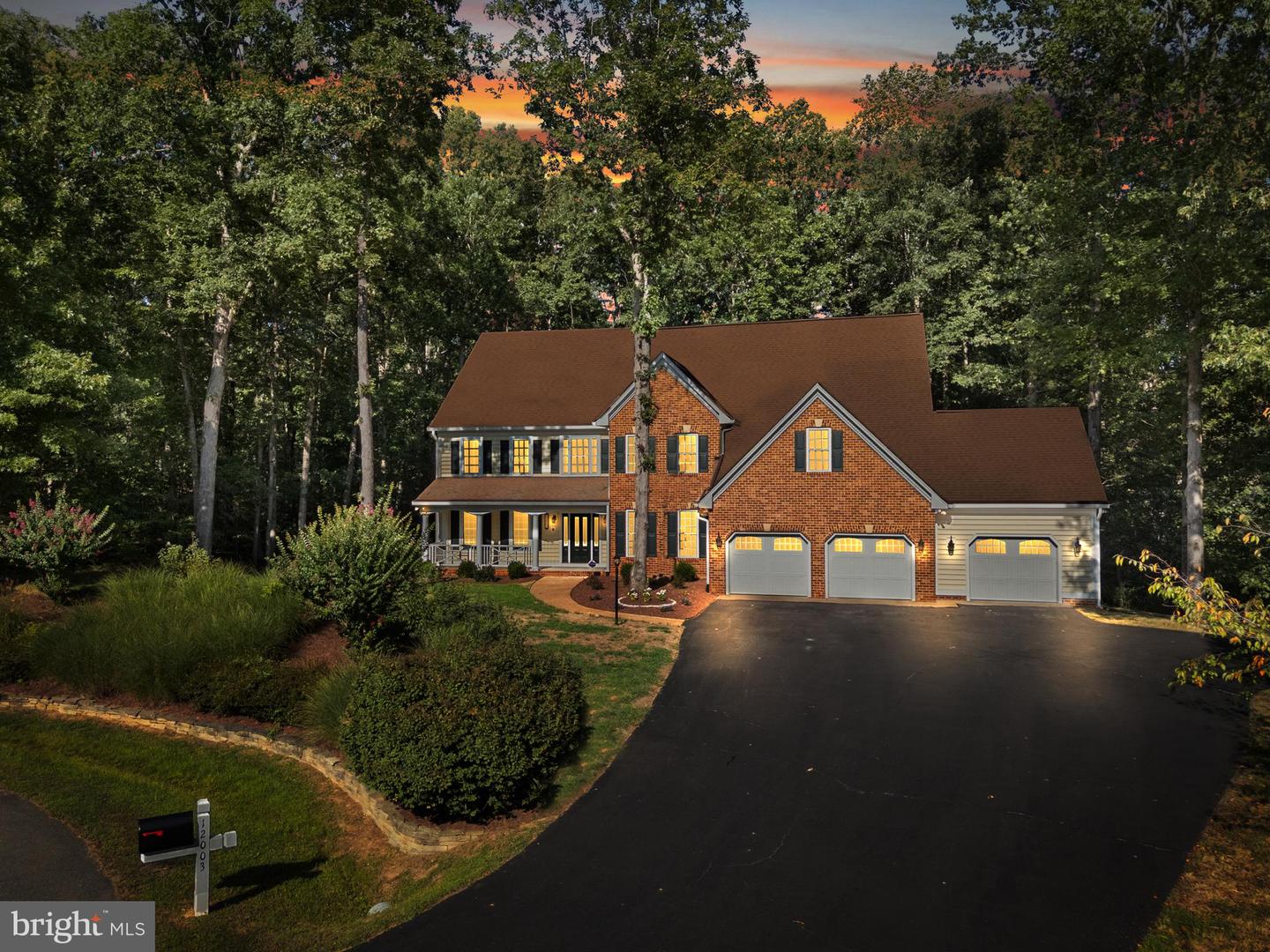 12003 BOULDER CT, SPOTSYLVANIA, Virginia 22553, 5 Bedrooms Bedrooms, ,4 BathroomsBathrooms,Residential,For sale,12003 BOULDER CT,VASP2036142 MLS # VASP2036142