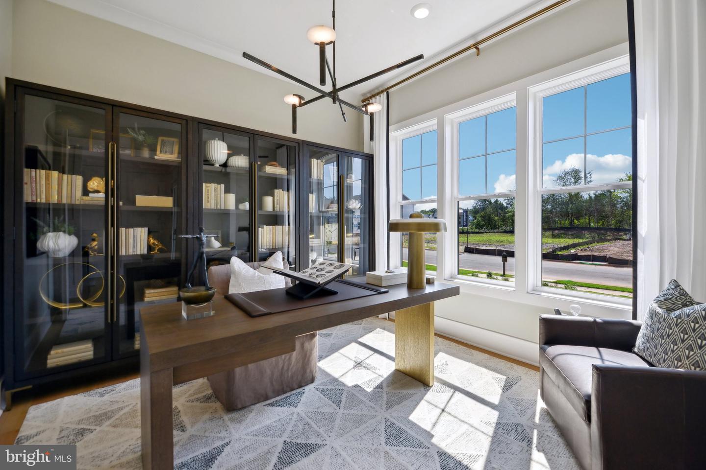 8276 COLLING MANOR CT, ALEXANDRIA, Virginia 22308, 6 Bedrooms Bedrooms, ,6 BathroomsBathrooms,Residential,For sale,8276 COLLING MANOR CT,VAFX2265908 MLS # VAFX2265908