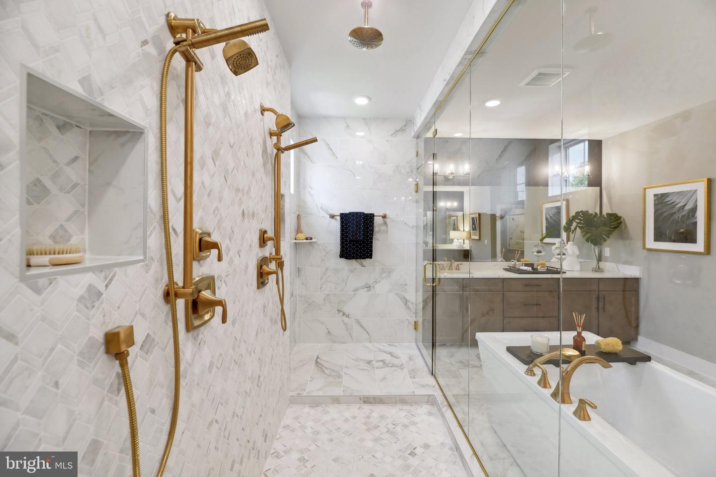 8276 COLLING MANOR CT, ALEXANDRIA, Virginia 22308, 6 Bedrooms Bedrooms, ,6 BathroomsBathrooms,Residential,For sale,8276 COLLING MANOR CT,VAFX2265908 MLS # VAFX2265908