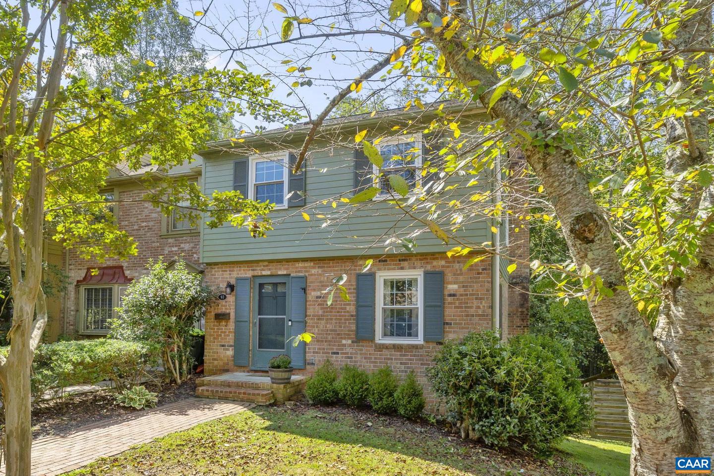 97 GEORGETOWN GREEN, CHARLOTTESVILLE, Virginia 22901, 3 Bedrooms Bedrooms, ,2 BathroomsBathrooms,Residential,For sale,97 GEORGETOWN GREEN,668770 MLS # 668770