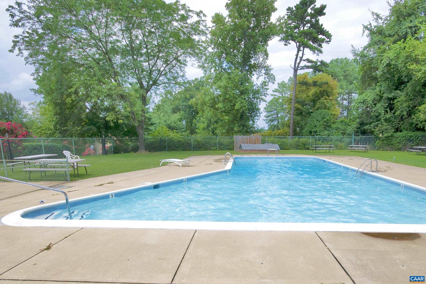 97 GEORGETOWN GREEN, CHARLOTTESVILLE, Virginia 22901, 3 Bedrooms Bedrooms, ,2 BathroomsBathrooms,Residential,For sale,97 GEORGETOWN GREEN,668770 MLS # 668770