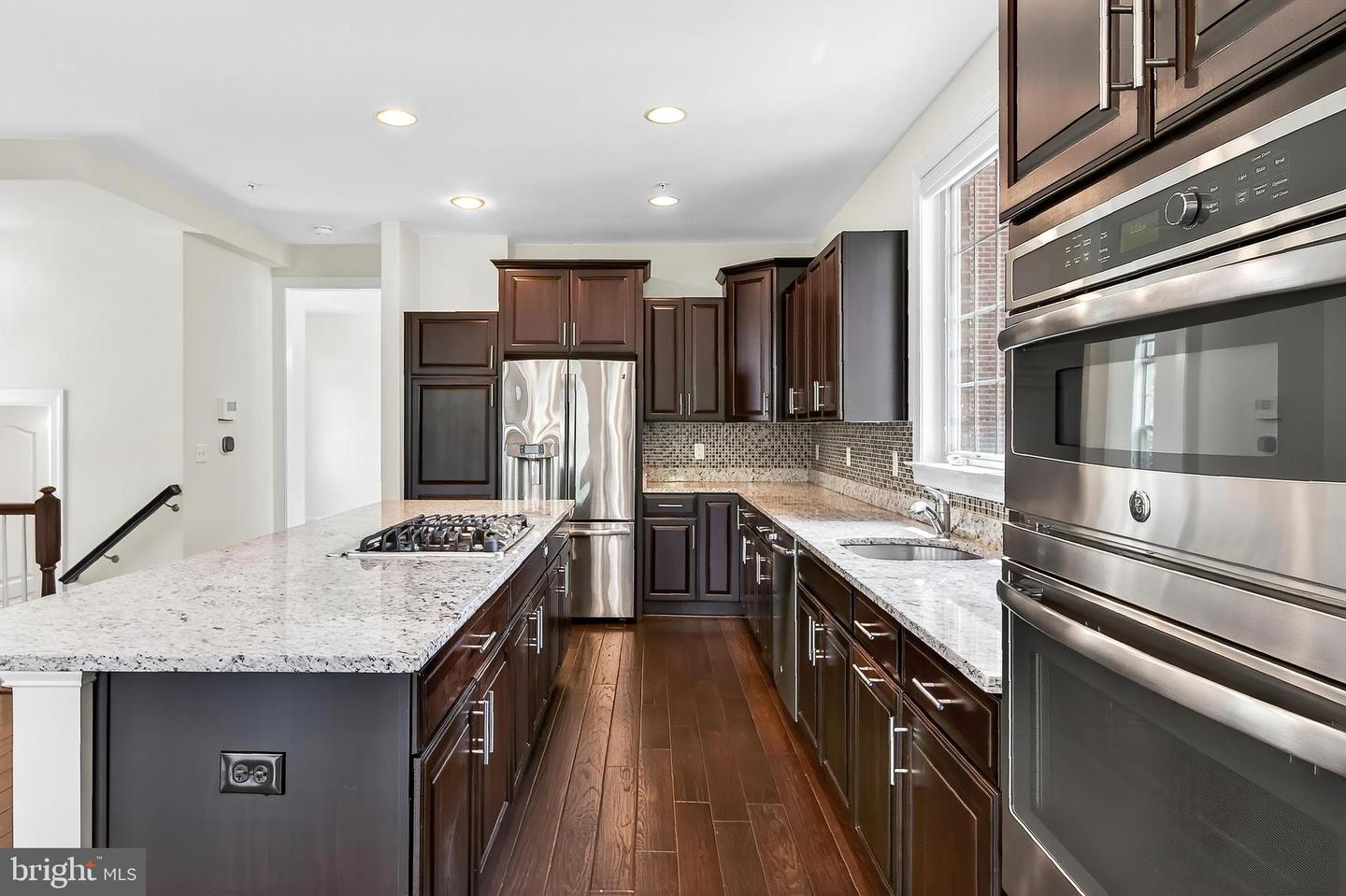 322 N GEORGE MASON DR, ARLINGTON, Virginia 22203, 5 Bedrooms Bedrooms, ,4 BathroomsBathrooms,Residential,For sale,322 N GEORGE MASON DR,VAAR2063378 MLS # VAAR2063378