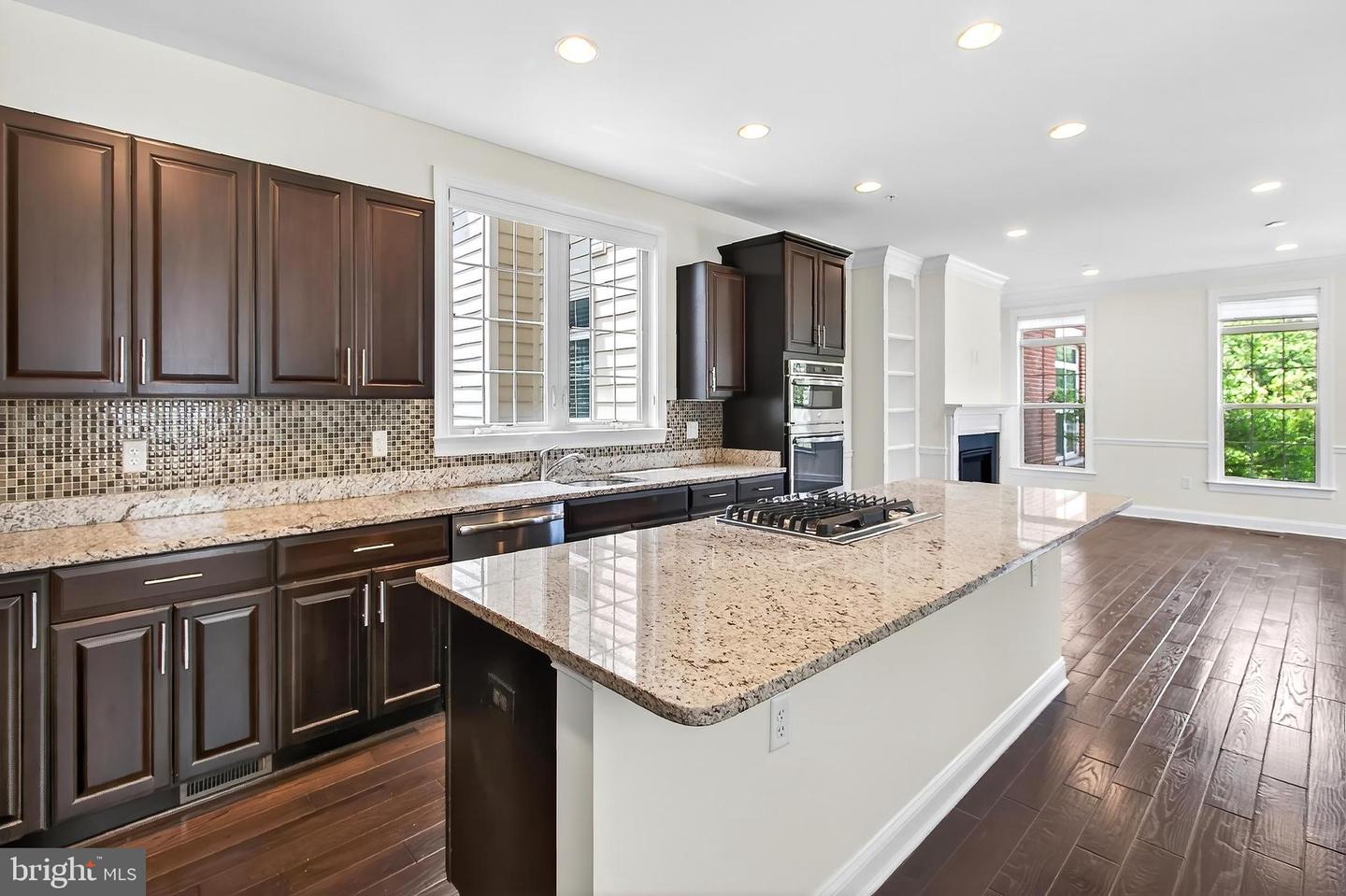 322 N GEORGE MASON DR, ARLINGTON, Virginia 22203, 5 Bedrooms Bedrooms, ,4 BathroomsBathrooms,Residential,For sale,322 N GEORGE MASON DR,VAAR2063378 MLS # VAAR2063378