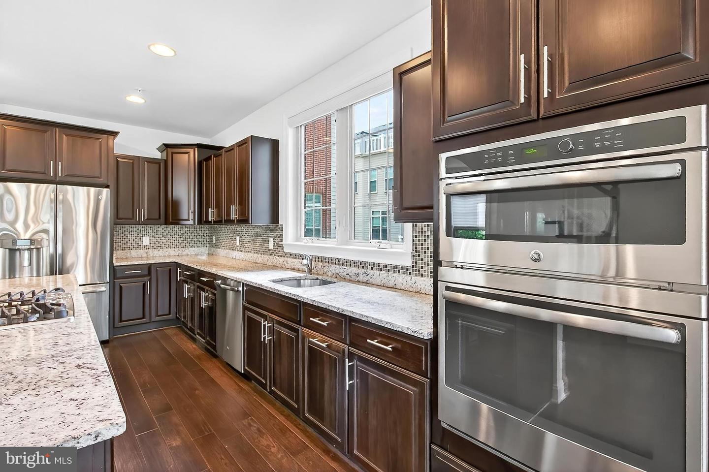 322 N GEORGE MASON DR, ARLINGTON, Virginia 22203, 5 Bedrooms Bedrooms, ,4 BathroomsBathrooms,Residential,For sale,322 N GEORGE MASON DR,VAAR2063378 MLS # VAAR2063378