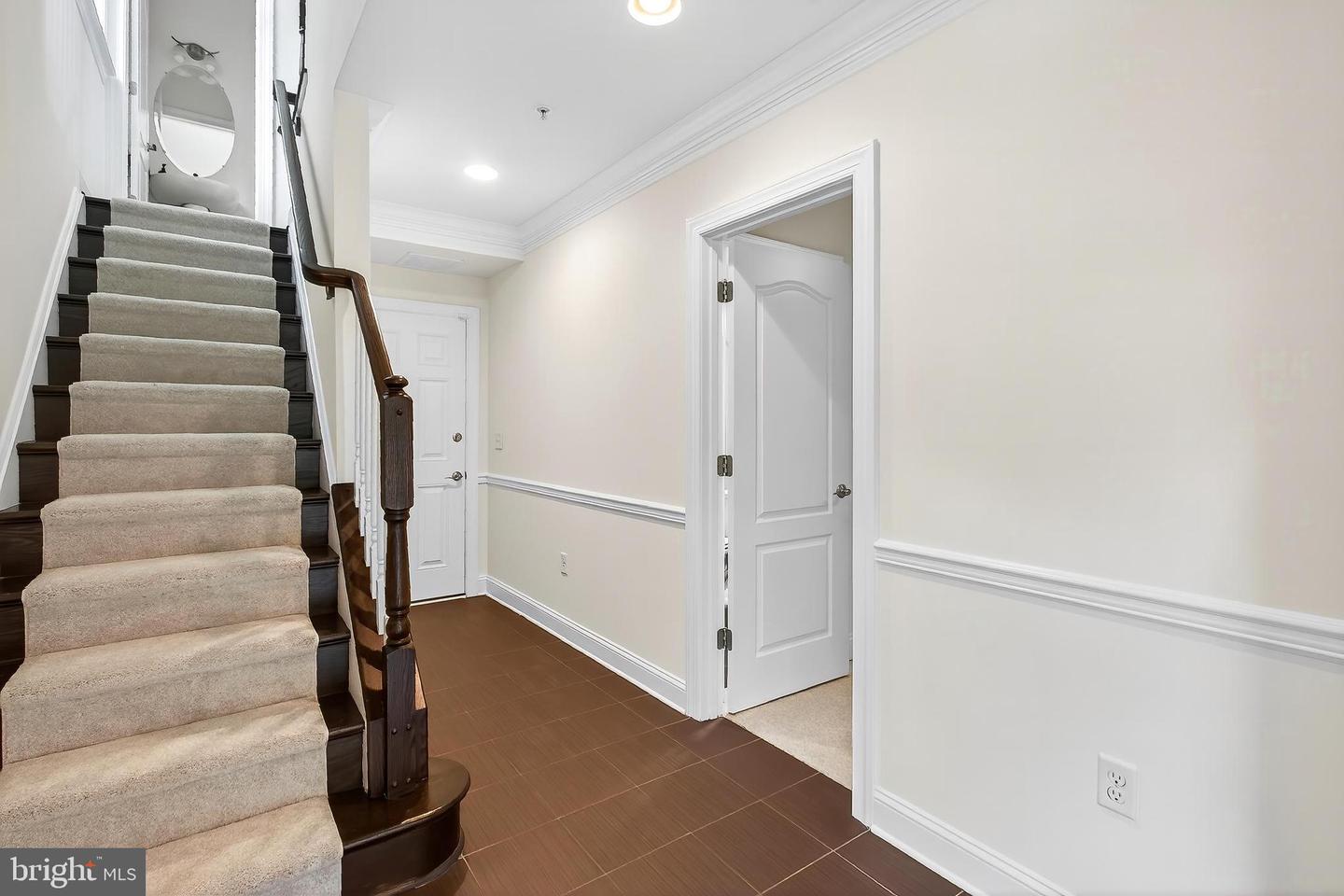 322 N GEORGE MASON DR, ARLINGTON, Virginia 22203, 5 Bedrooms Bedrooms, ,4 BathroomsBathrooms,Residential,For sale,322 N GEORGE MASON DR,VAAR2063378 MLS # VAAR2063378