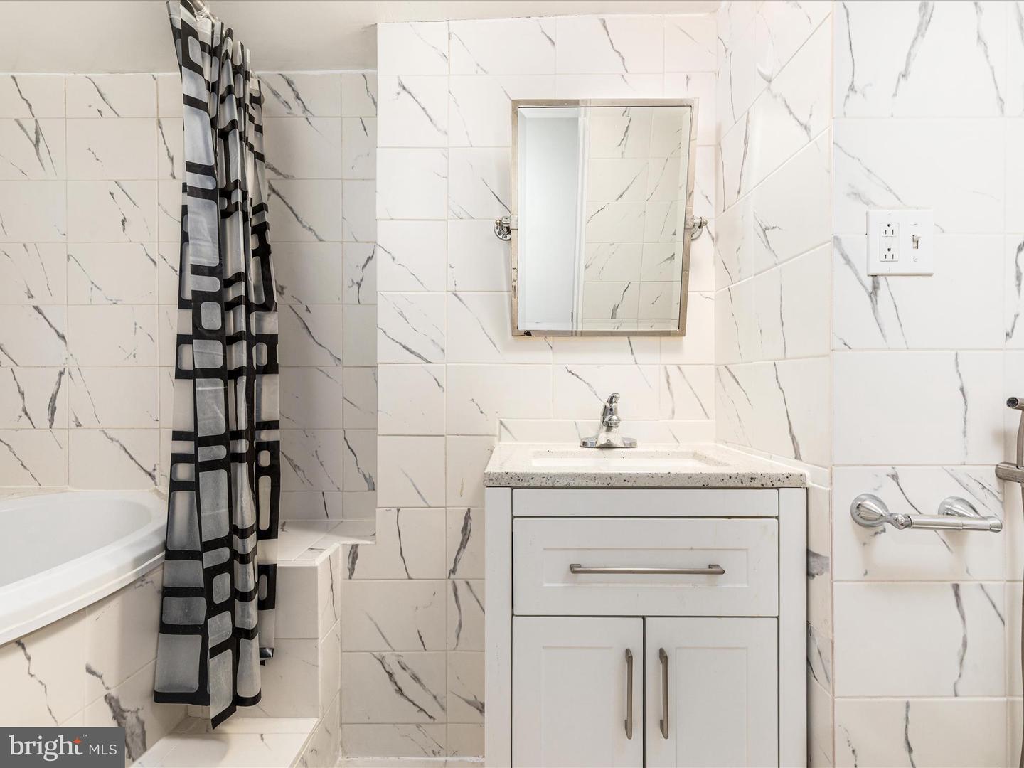 219 MILAM DR, WINCHESTER, Virginia 22602, 4 Bedrooms Bedrooms, ,3 BathroomsBathrooms,Residential,For sale,219 MILAM DR,VAFV2036712 MLS # VAFV2036712