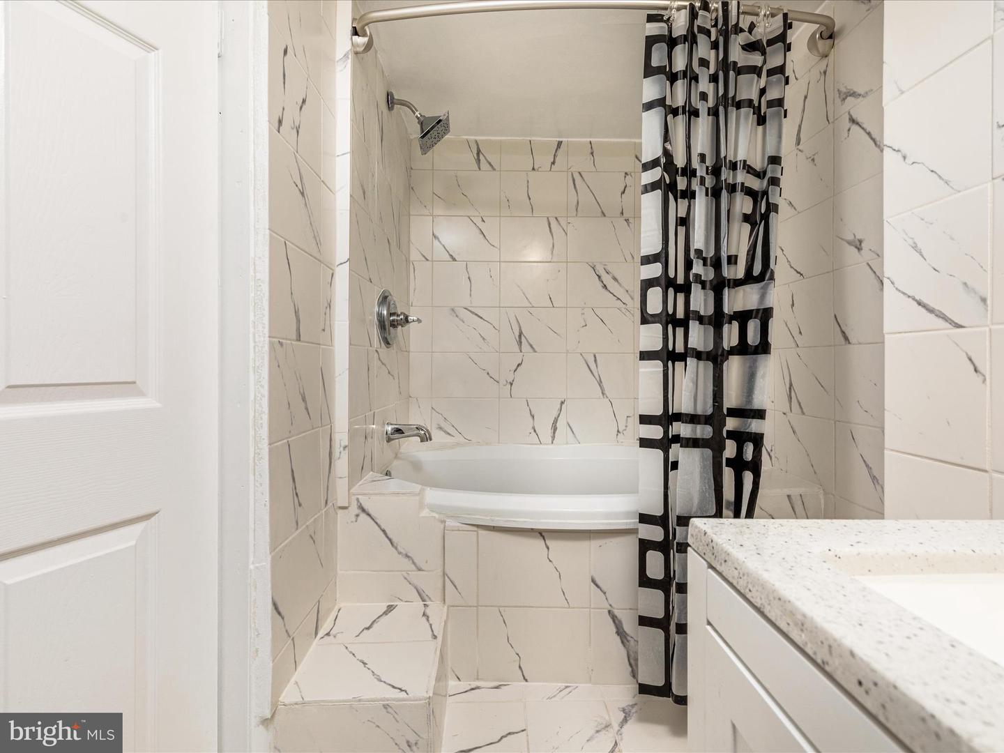 219 MILAM DR, WINCHESTER, Virginia 22602, 4 Bedrooms Bedrooms, ,3 BathroomsBathrooms,Residential,For sale,219 MILAM DR,VAFV2036712 MLS # VAFV2036712