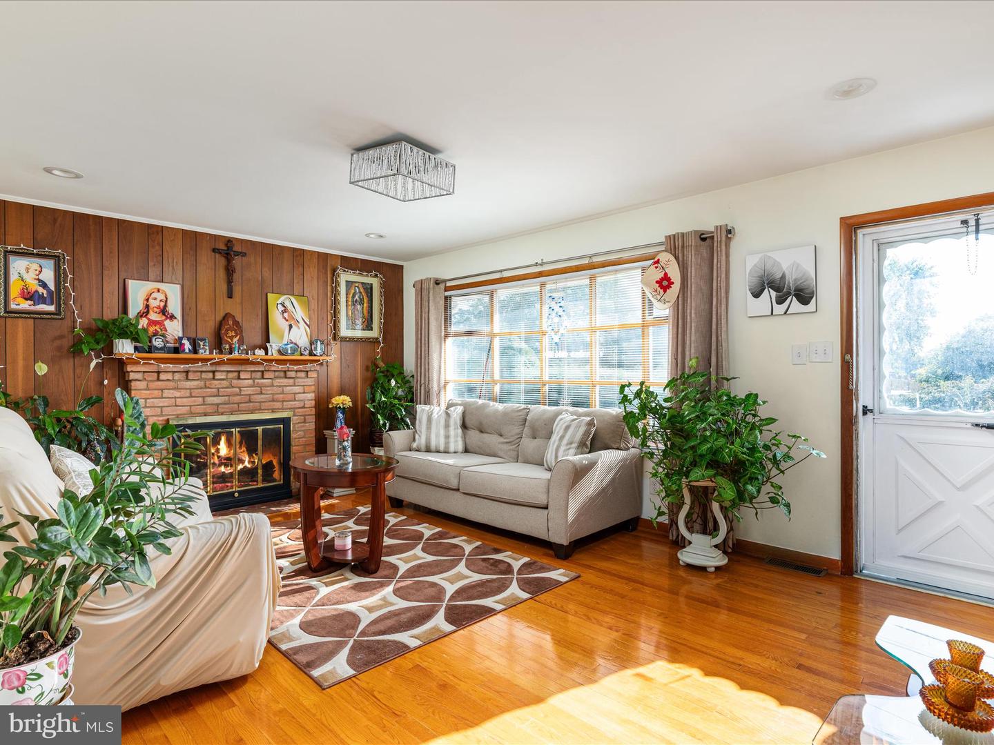 219 MILAM DR, WINCHESTER, Virginia 22602, 4 Bedrooms Bedrooms, ,3 BathroomsBathrooms,Residential,For sale,219 MILAM DR,VAFV2036712 MLS # VAFV2036712