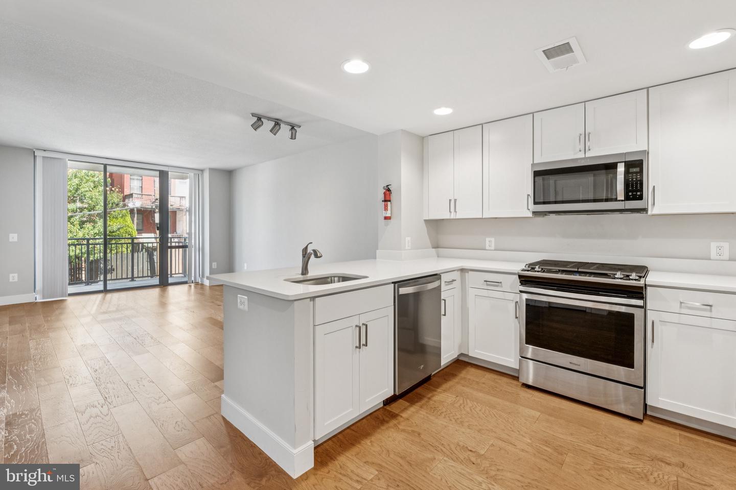 50 FLORIDA AVE NE #310, WASHINGTON, District Of Columbia 20002, 1 Bedroom Bedrooms, ,1 BathroomBathrooms,Residential,For sale,50 FLORIDA AVE NE #310,DCDC2221328 MLS # DCDC2221328