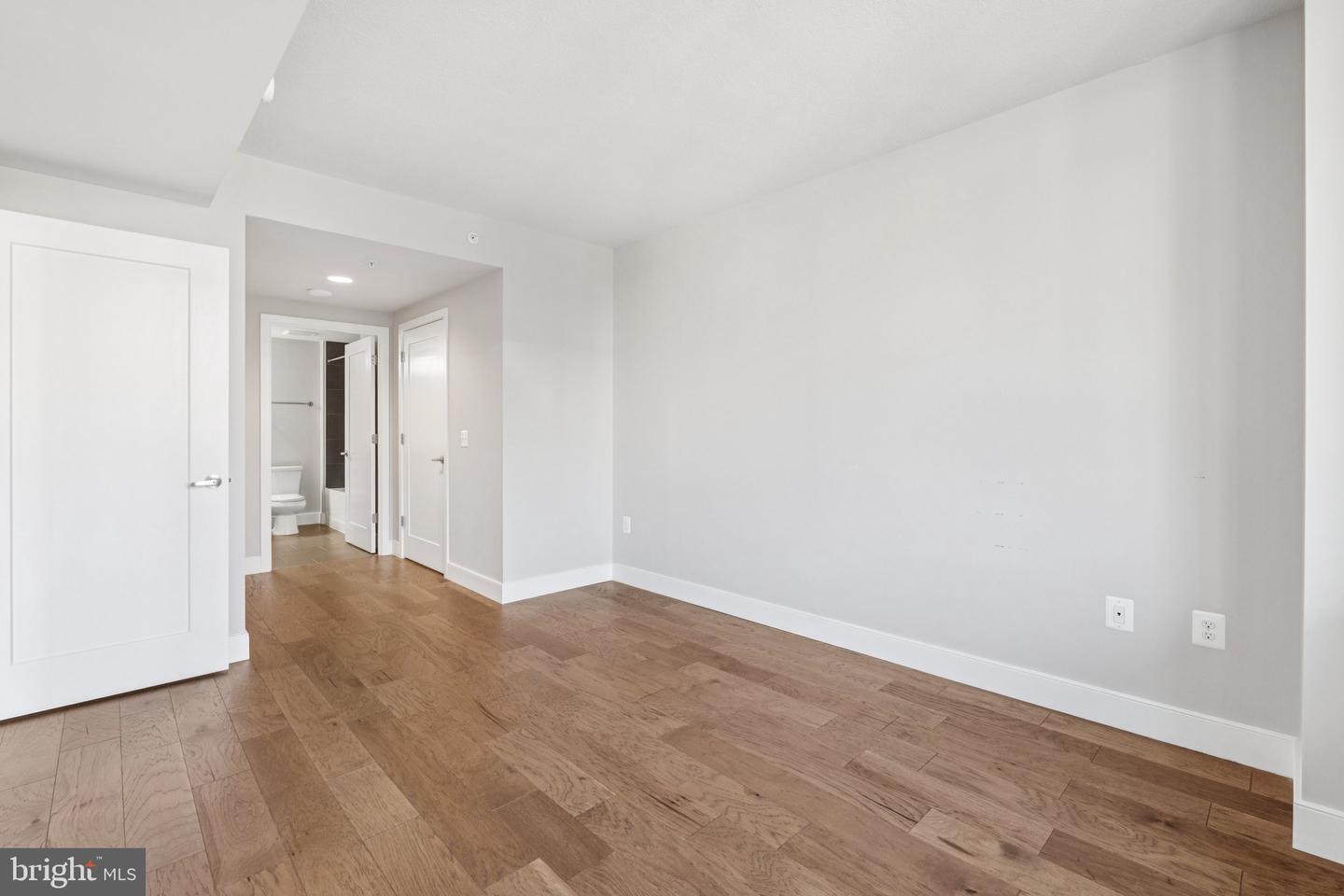 50 FLORIDA AVE NE #310, WASHINGTON, District Of Columbia 20002, 1 Bedroom Bedrooms, ,1 BathroomBathrooms,Residential,For sale,50 FLORIDA AVE NE #310,DCDC2221328 MLS # DCDC2221328