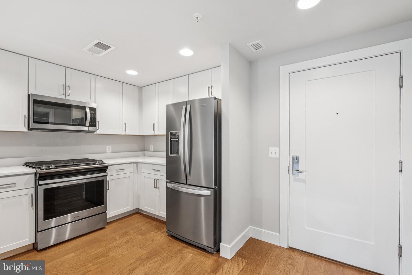 50 FLORIDA AVE NE #310, WASHINGTON, District Of Columbia 20002, 1 Bedroom Bedrooms, ,1 BathroomBathrooms,Residential,For sale,50 FLORIDA AVE NE #310,DCDC2221328 MLS # DCDC2221328