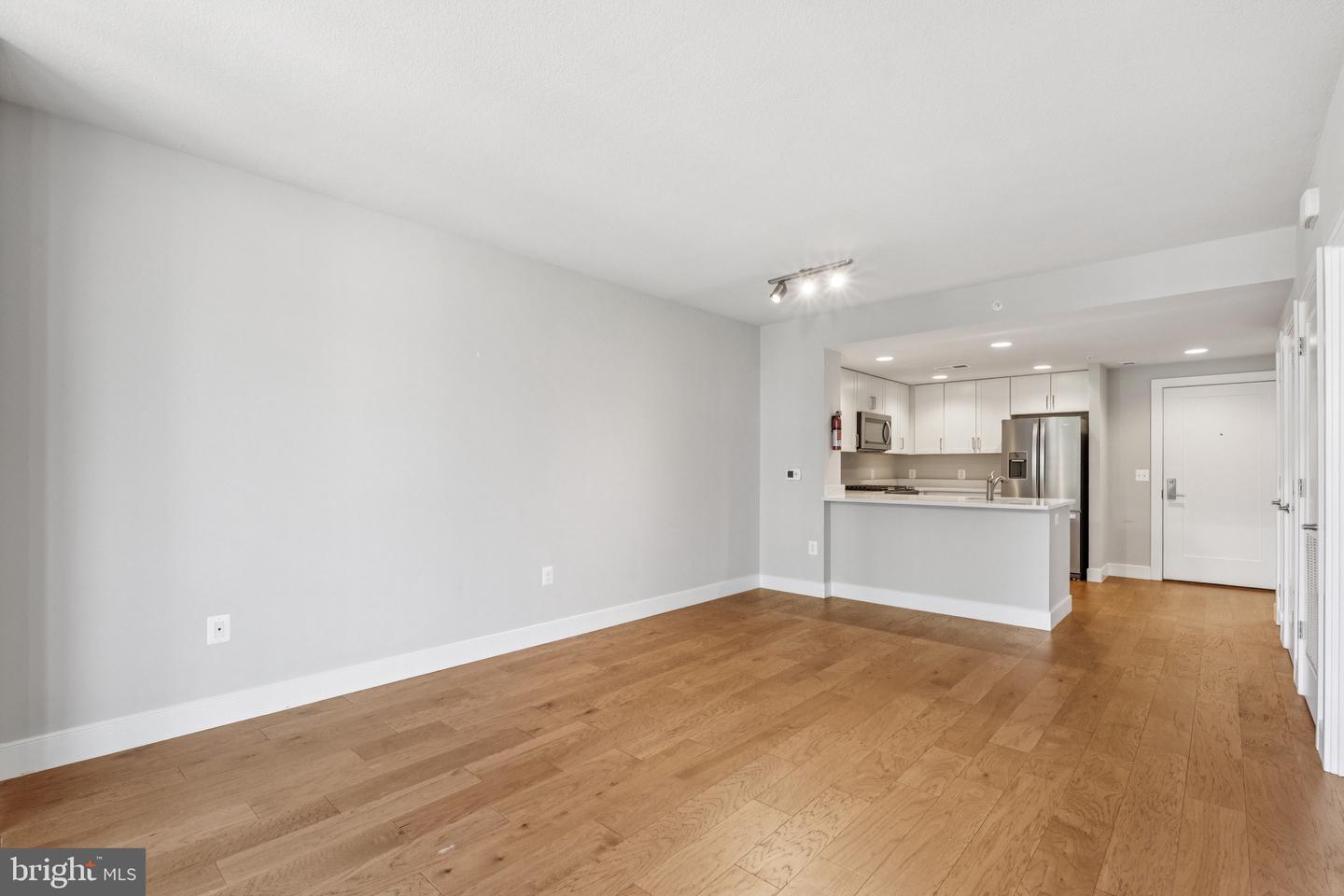 50 FLORIDA AVE NE #310, WASHINGTON, District Of Columbia 20002, 1 Bedroom Bedrooms, ,1 BathroomBathrooms,Residential,For sale,50 FLORIDA AVE NE #310,DCDC2221328 MLS # DCDC2221328