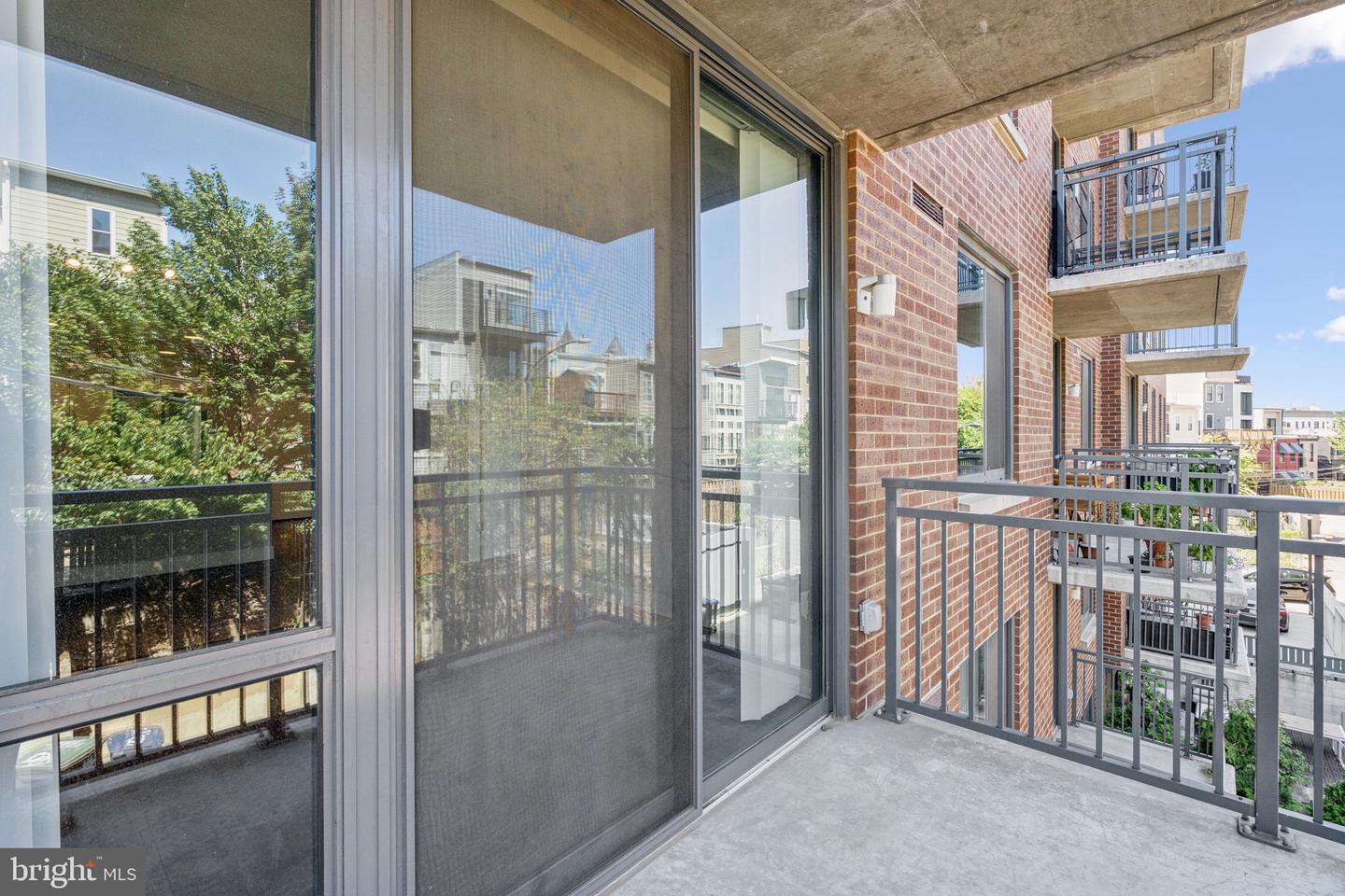 50 FLORIDA AVE NE #310, WASHINGTON, District Of Columbia 20002, 1 Bedroom Bedrooms, ,1 BathroomBathrooms,Residential,For sale,50 FLORIDA AVE NE #310,DCDC2221328 MLS # DCDC2221328