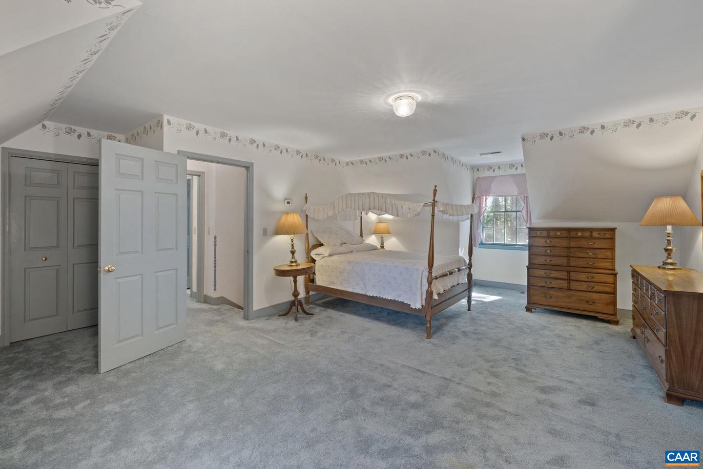 318 MILLER SCHOOL RD, CHARLOTTESVILLE, Virginia 22903, 4 Bedrooms Bedrooms, ,2 BathroomsBathrooms,Residential,For sale,318 MILLER SCHOOL RD,668774 MLS # 668774