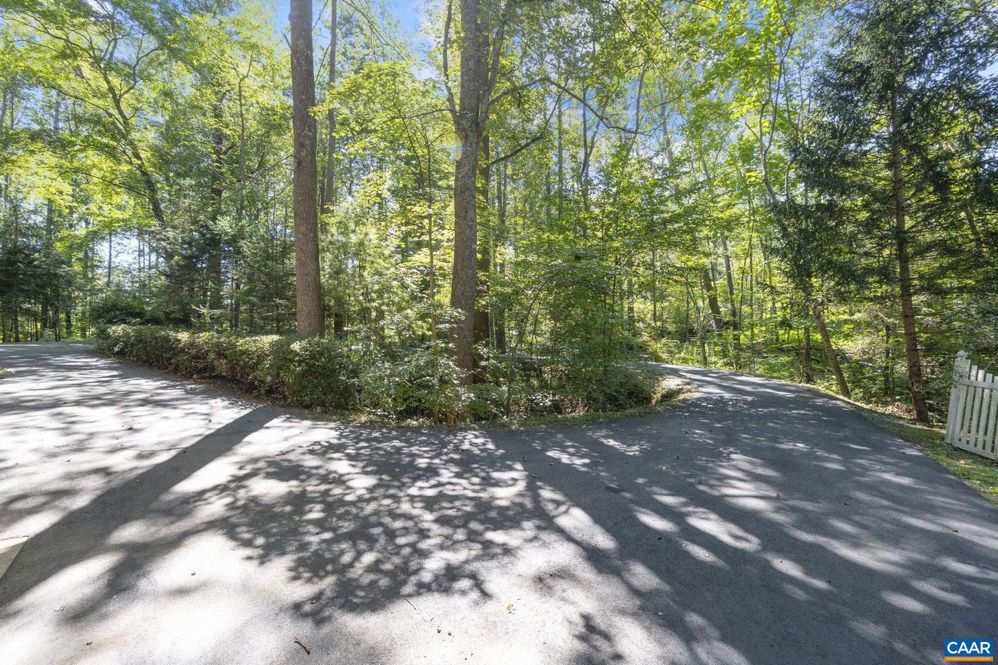 318 MILLER SCHOOL RD, CHARLOTTESVILLE, Virginia 22903, 4 Bedrooms Bedrooms, ,2 BathroomsBathrooms,Residential,For sale,318 MILLER SCHOOL RD,668774 MLS # 668774