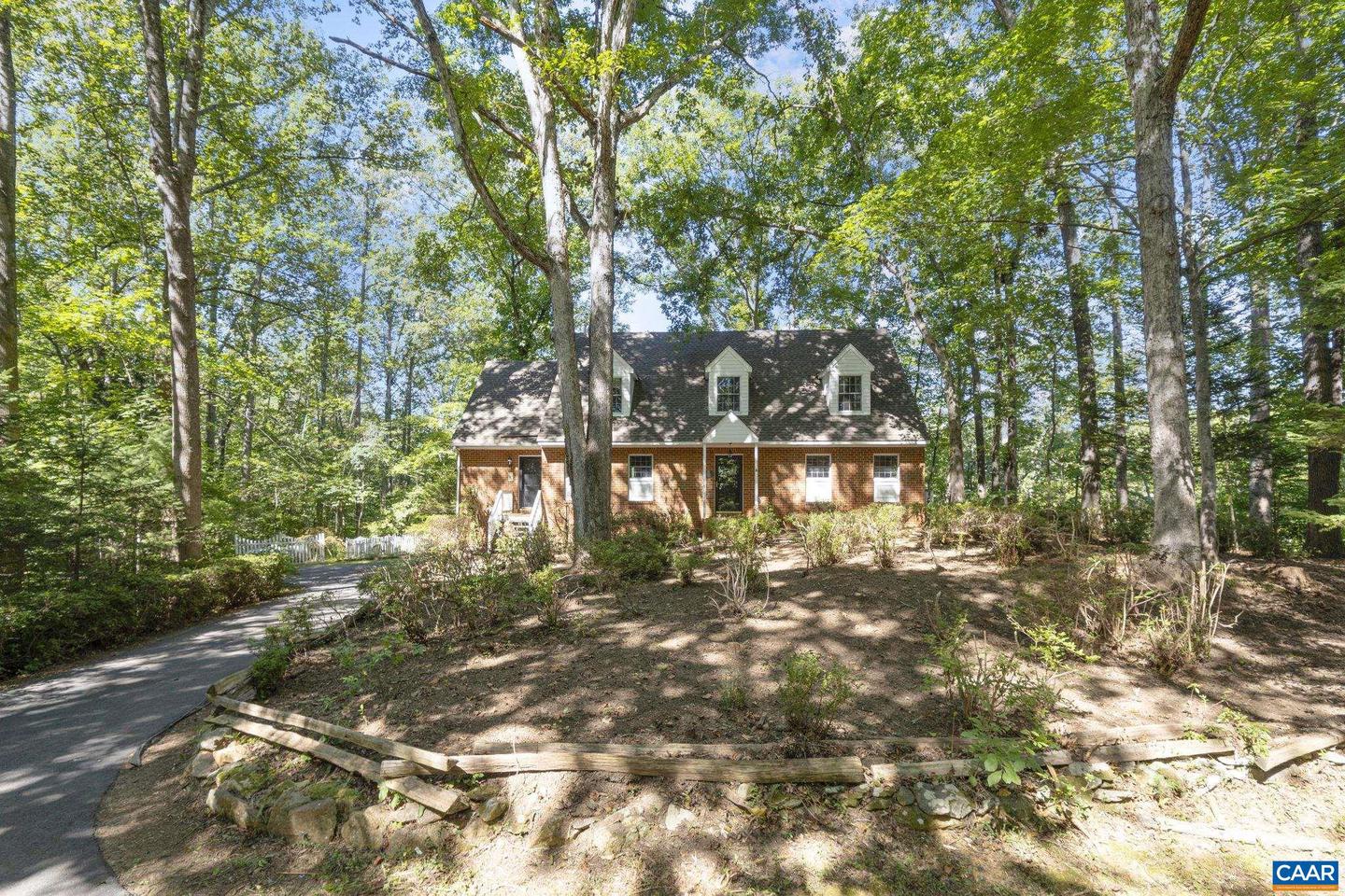 318 MILLER SCHOOL RD, CHARLOTTESVILLE, Virginia 22903, 4 Bedrooms Bedrooms, ,2 BathroomsBathrooms,Residential,For sale,318 MILLER SCHOOL RD,668774 MLS # 668774