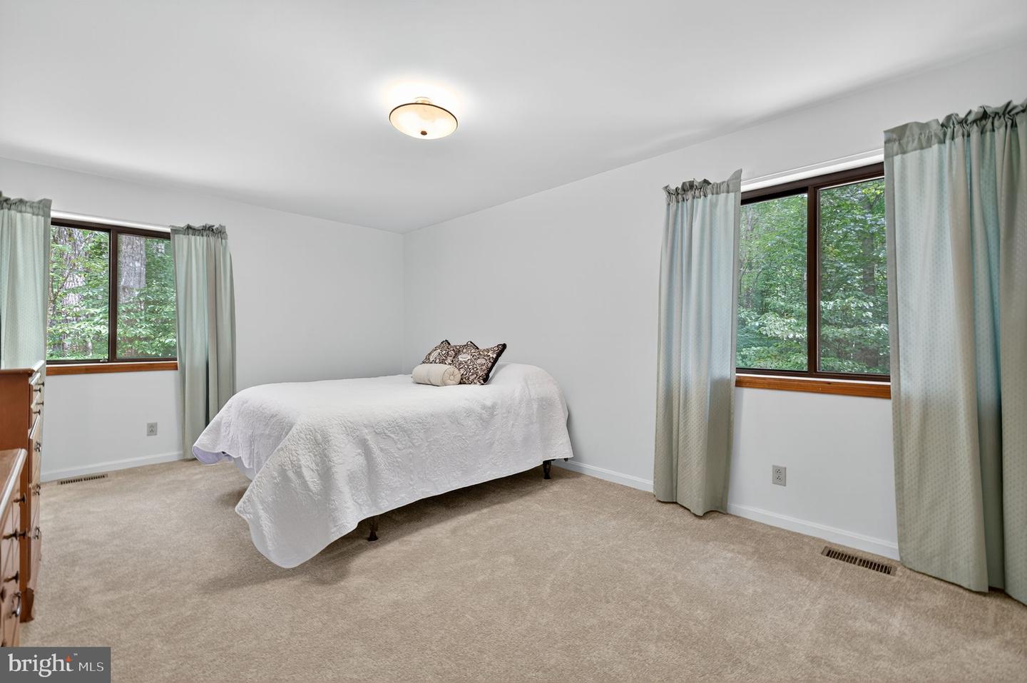 8406 SPRINGS WAY PL, WARRENTON, Virginia 20186, 3 Bedrooms Bedrooms, 9 Rooms Rooms,2 BathroomsBathrooms,Residential,For sale,8406 SPRINGS WAY PL,VAFQ2018228 MLS # VAFQ2018228 8406 SPRINGS WAY PL, WARRENTON, Virginia 20186, 3 Bedrooms Bedrooms, 9 Rooms Rooms,2 BathroomsBathrooms,Residential,For sale,8406 SPRINGS WAY PL,VAFQ2018228 MLS # VAFQ2018228