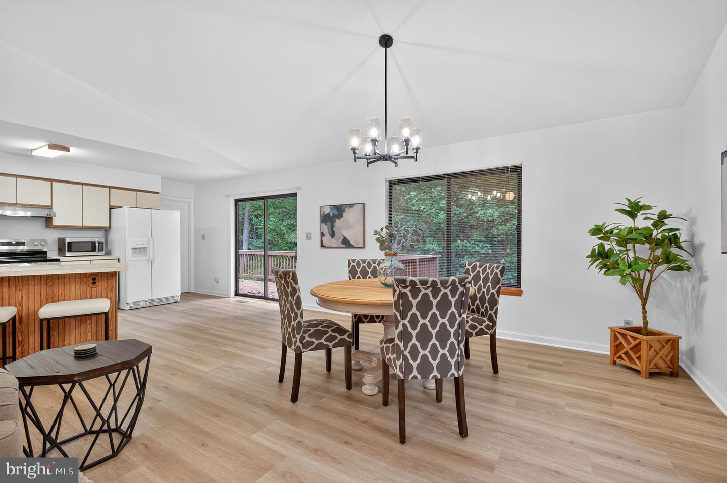 8406 SPRINGS WAY PL, WARRENTON, Virginia 20186, 3 Bedrooms Bedrooms, 9 Rooms Rooms,2 BathroomsBathrooms,Residential,For sale,8406 SPRINGS WAY PL,VAFQ2018228 MLS # VAFQ2018228 8406 SPRINGS WAY PL, WARRENTON, Virginia 20186, 3 Bedrooms Bedrooms, 9 Rooms Rooms,2 BathroomsBathrooms,Residential,For sale,8406 SPRINGS WAY PL,VAFQ2018228 MLS # VAFQ2018228