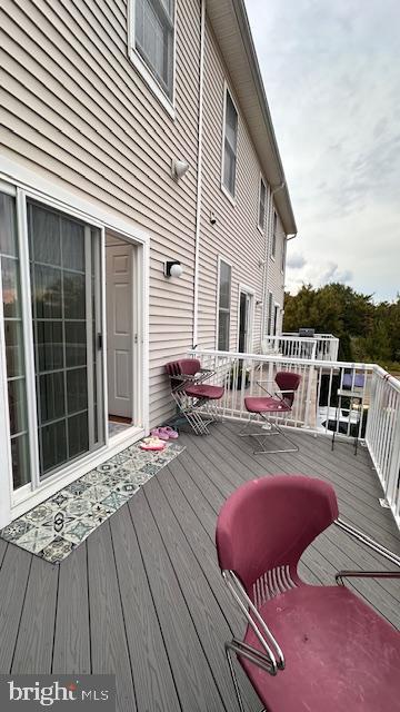 25298 SHIPLEY TER, CHANTILLY, Virginia 20152, 4 Bedrooms Bedrooms, ,2 BathroomsBathrooms,Residential,For sale,25298 SHIPLEY TER,VALO2106418 MLS # VALO2106418