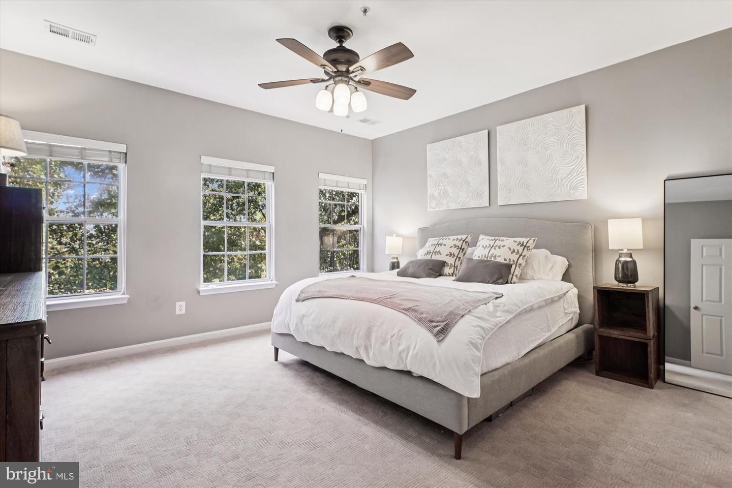 2663 MANHATTAN PL #310, VIENNA, Virginia 22180, 2 Bedrooms Bedrooms, ,2 BathroomsBathrooms,Residential,For sale,2663 MANHATTAN PL #310,VAFX2265866 MLS # VAFX2265866