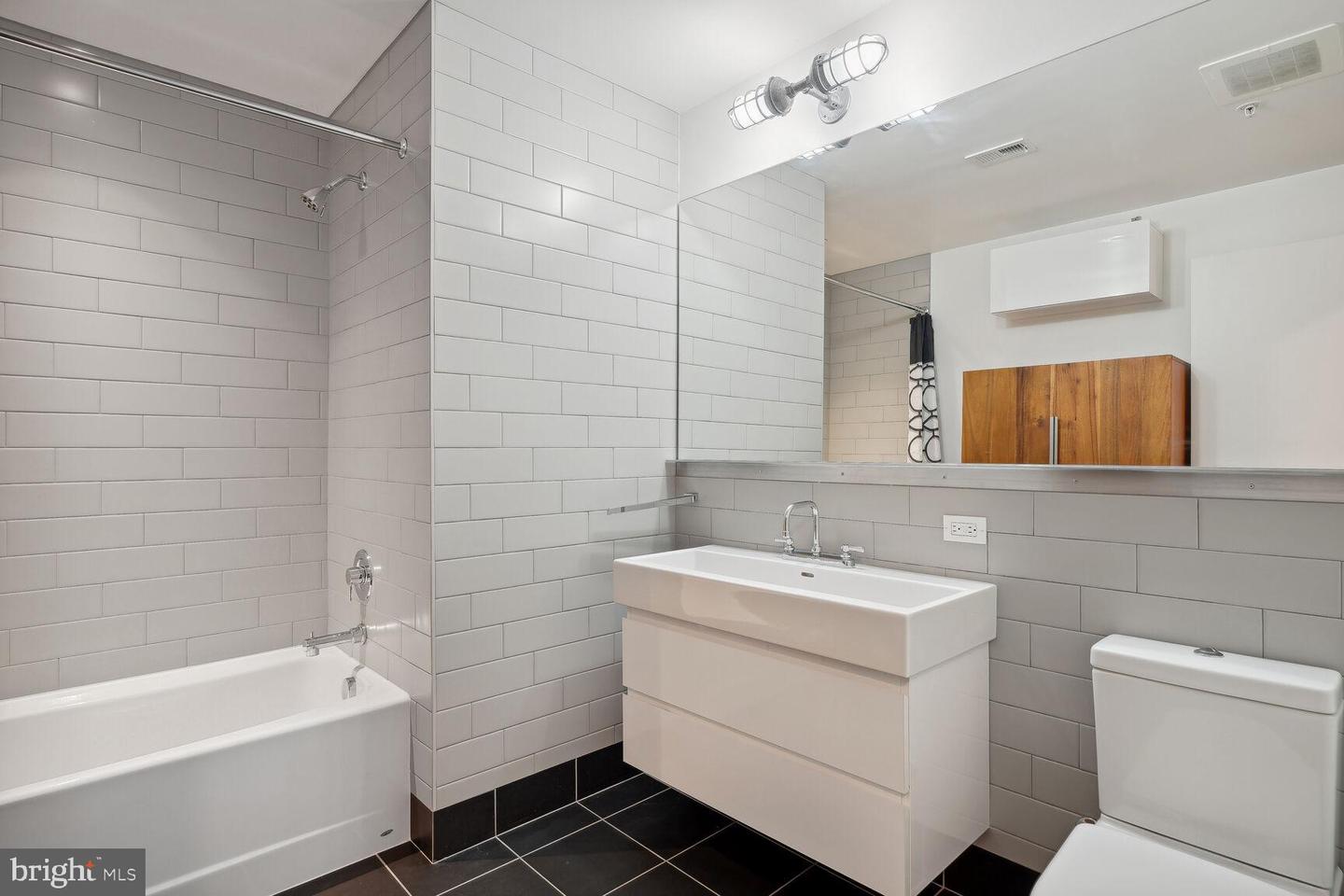 2030 8TH ST NW #PH-5, WASHINGTON, District Of Columbia 20001, 1 Bedroom Bedrooms, 2 Rooms Rooms,1 BathroomBathrooms,Residential,For sale,2030 8TH ST NW #PH-5,DCDC2221302 MLS # DCDC2221302 2030 8TH ST NW #PH-5, WASHINGTON, District Of Columbia 20001, 1 Bedroom Bedrooms, 2 Rooms Rooms,1 BathroomBathrooms,Residential,For sale,2030 8TH ST NW #PH-5,DCDC2221302 MLS # DCDC2221302