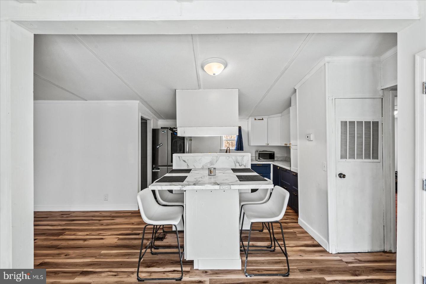 197 HOLLY GROVE CT, BUMPASS, Virginia 23024, 3 Bedrooms Bedrooms, ,2 BathroomsBathrooms,Residential,For sale,197 HOLLY GROVE CT,VALA2007312 MLS # VALA2007312 197 HOLLY GROVE CT, BUMPASS, Virginia 23024, 3 Bedrooms Bedrooms, ,2 BathroomsBathrooms,Residential,For sale,197 HOLLY GROVE CT,VALA2007312 MLS # VALA2007312