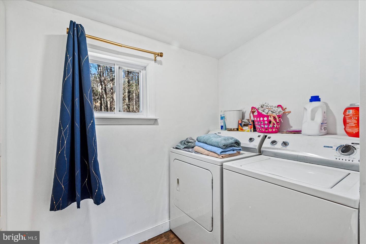 197 HOLLY GROVE CT, BUMPASS, Virginia 23024, 3 Bedrooms Bedrooms, ,2 BathroomsBathrooms,Residential,For sale,197 HOLLY GROVE CT,VALA2007312 MLS # VALA2007312 197 HOLLY GROVE CT, BUMPASS, Virginia 23024, 3 Bedrooms Bedrooms, ,2 BathroomsBathrooms,Residential,For sale,197 HOLLY GROVE CT,VALA2007312 MLS # VALA2007312