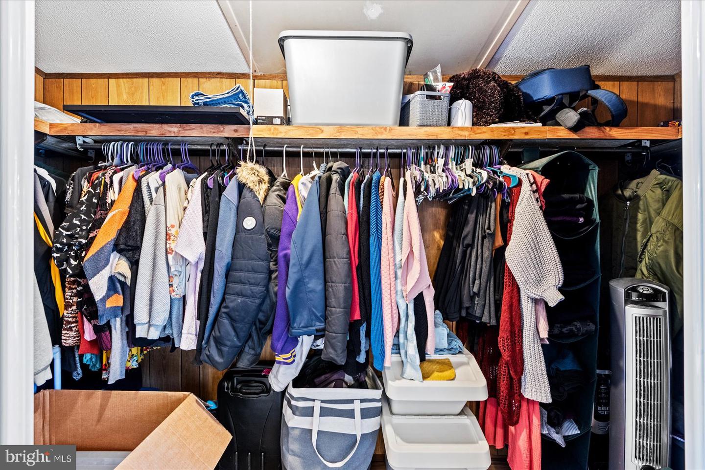 197 HOLLY GROVE CT, BUMPASS, Virginia 23024, 3 Bedrooms Bedrooms, ,2 BathroomsBathrooms,Residential,For sale,197 HOLLY GROVE CT,VALA2007312 MLS # VALA2007312 197 HOLLY GROVE CT, BUMPASS, Virginia 23024, 3 Bedrooms Bedrooms, ,2 BathroomsBathrooms,Residential,For sale,197 HOLLY GROVE CT,VALA2007312 MLS # VALA2007312