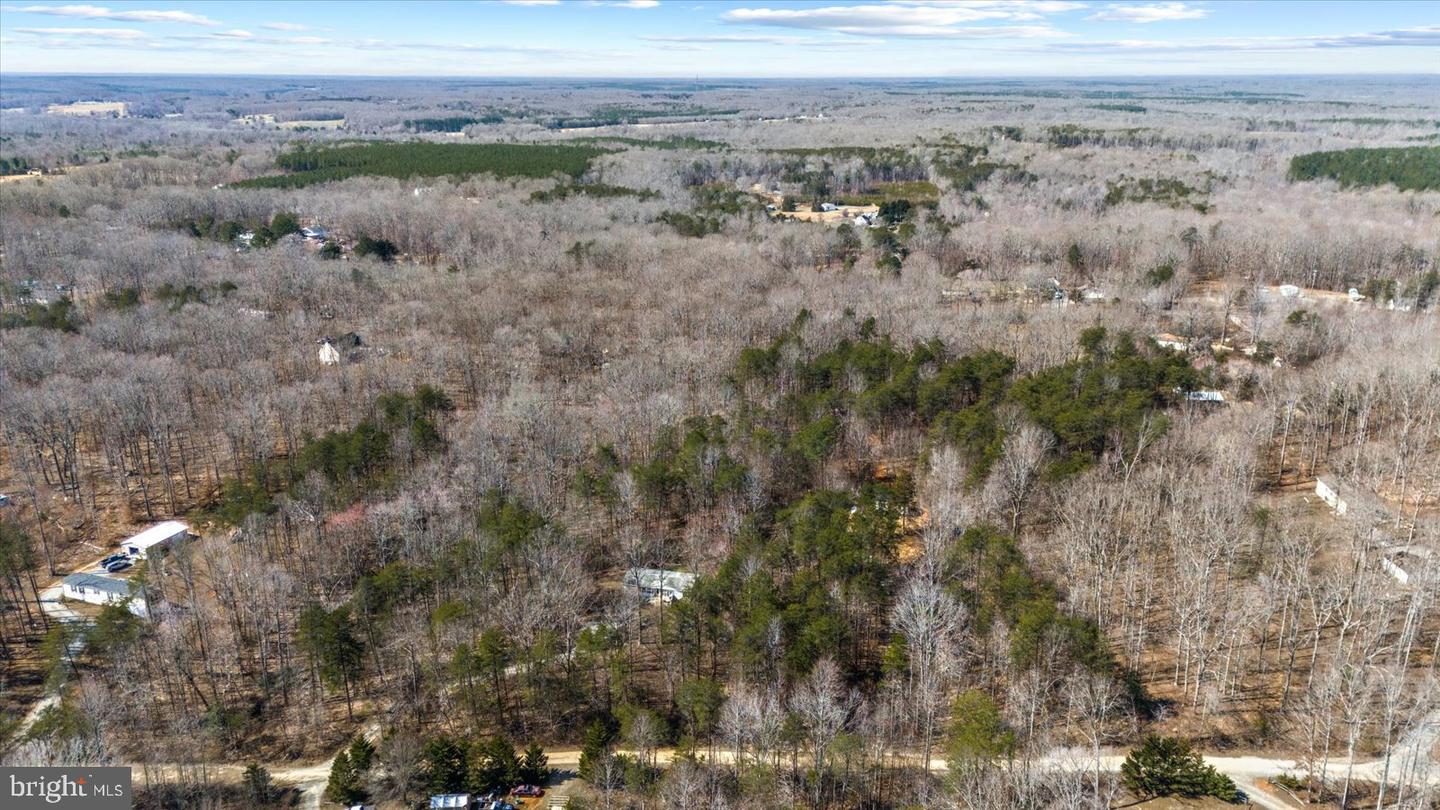 197 HOLLY GROVE CT, BUMPASS, Virginia 23024, 3 Bedrooms Bedrooms, ,2 BathroomsBathrooms,Residential,For sale,197 HOLLY GROVE CT,VALA2007312 MLS # VALA2007312 197 HOLLY GROVE CT, BUMPASS, Virginia 23024, 3 Bedrooms Bedrooms, ,2 BathroomsBathrooms,Residential,For sale,197 HOLLY GROVE CT,VALA2007312 MLS # VALA2007312