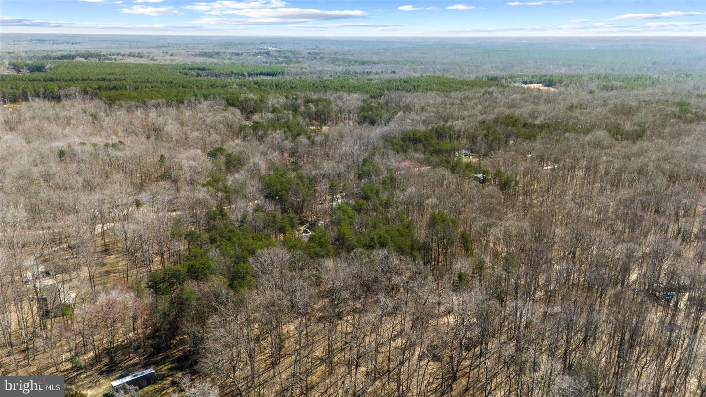 197 HOLLY GROVE CT, BUMPASS, Virginia 23024, 3 Bedrooms Bedrooms, ,2 BathroomsBathrooms,Residential,For sale,197 HOLLY GROVE CT,VALA2007312 MLS # VALA2007312 197 HOLLY GROVE CT, BUMPASS, Virginia 23024, 3 Bedrooms Bedrooms, ,2 BathroomsBathrooms,Residential,For sale,197 HOLLY GROVE CT,VALA2007312 MLS # VALA2007312