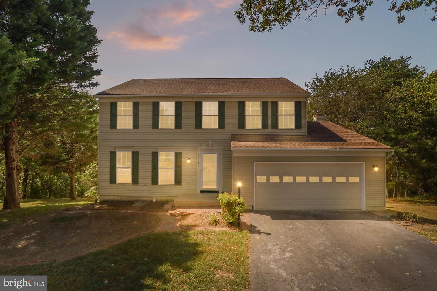 17448 TERRI CT, DUMFRIES, Virginia 22026, 4 Bedrooms Bedrooms, 16 Rooms Rooms,2 BathroomsBathrooms,Residential,For sale,17448 TERRI CT,VAPW2095092 MLS # VAPW2095092