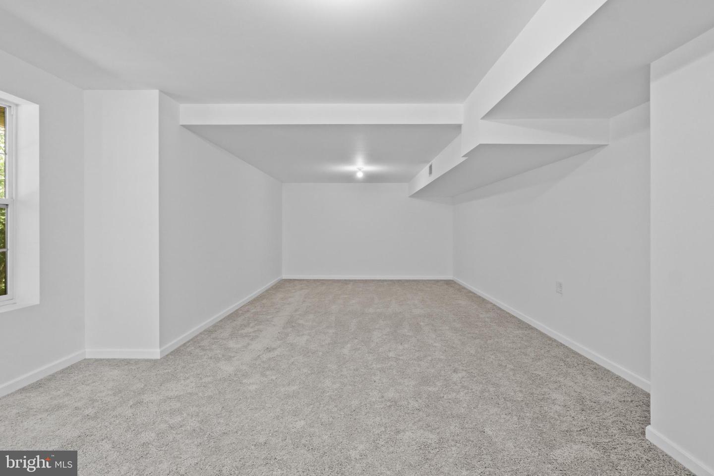 17448 TERRI CT, DUMFRIES, Virginia 22026, 4 Bedrooms Bedrooms, 16 Rooms Rooms,2 BathroomsBathrooms,Residential,For sale,17448 TERRI CT,VAPW2095092 MLS # VAPW2095092