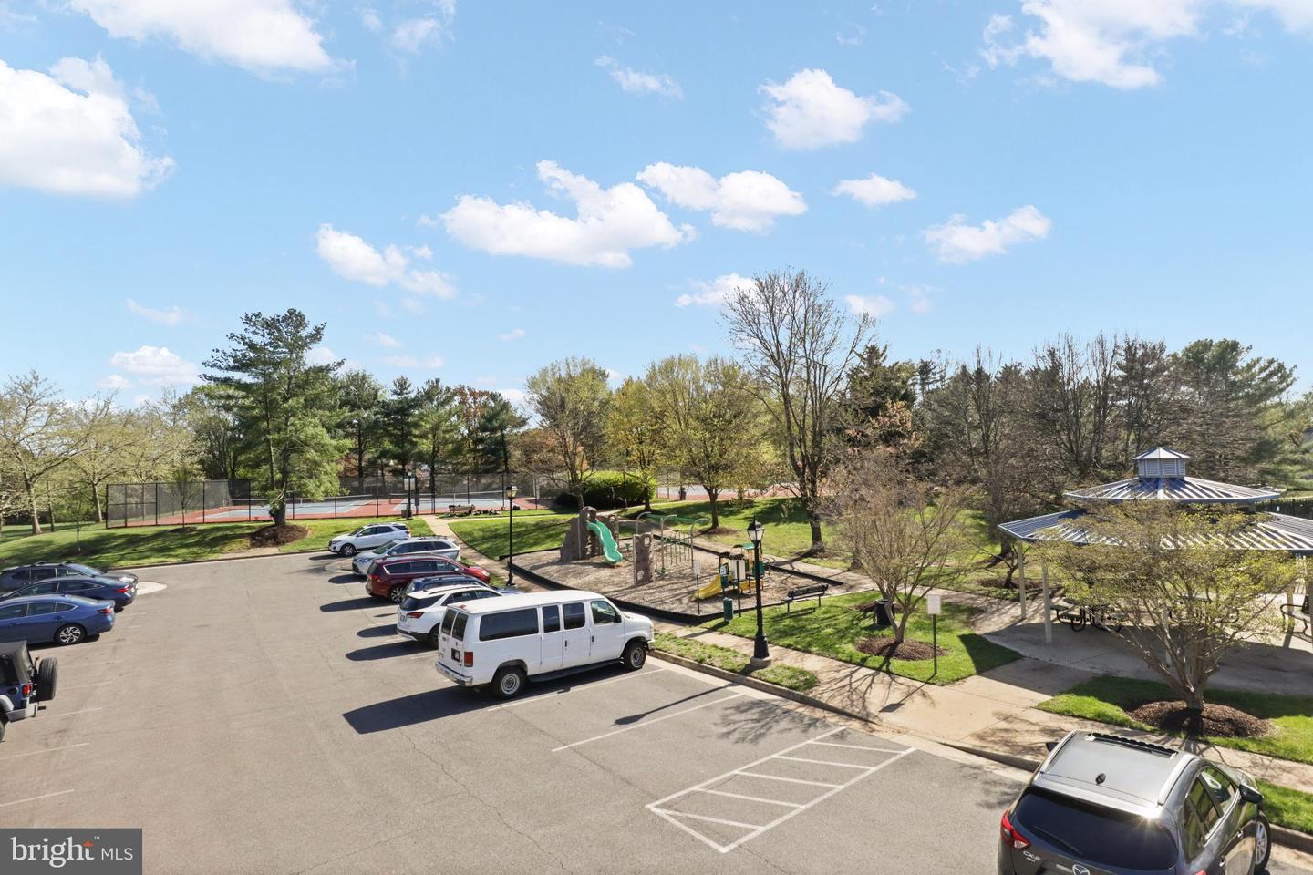17448 TERRI CT, DUMFRIES, Virginia 22026, 4 Bedrooms Bedrooms, 16 Rooms Rooms,2 BathroomsBathrooms,Residential,For sale,17448 TERRI CT,VAPW2095092 MLS # VAPW2095092