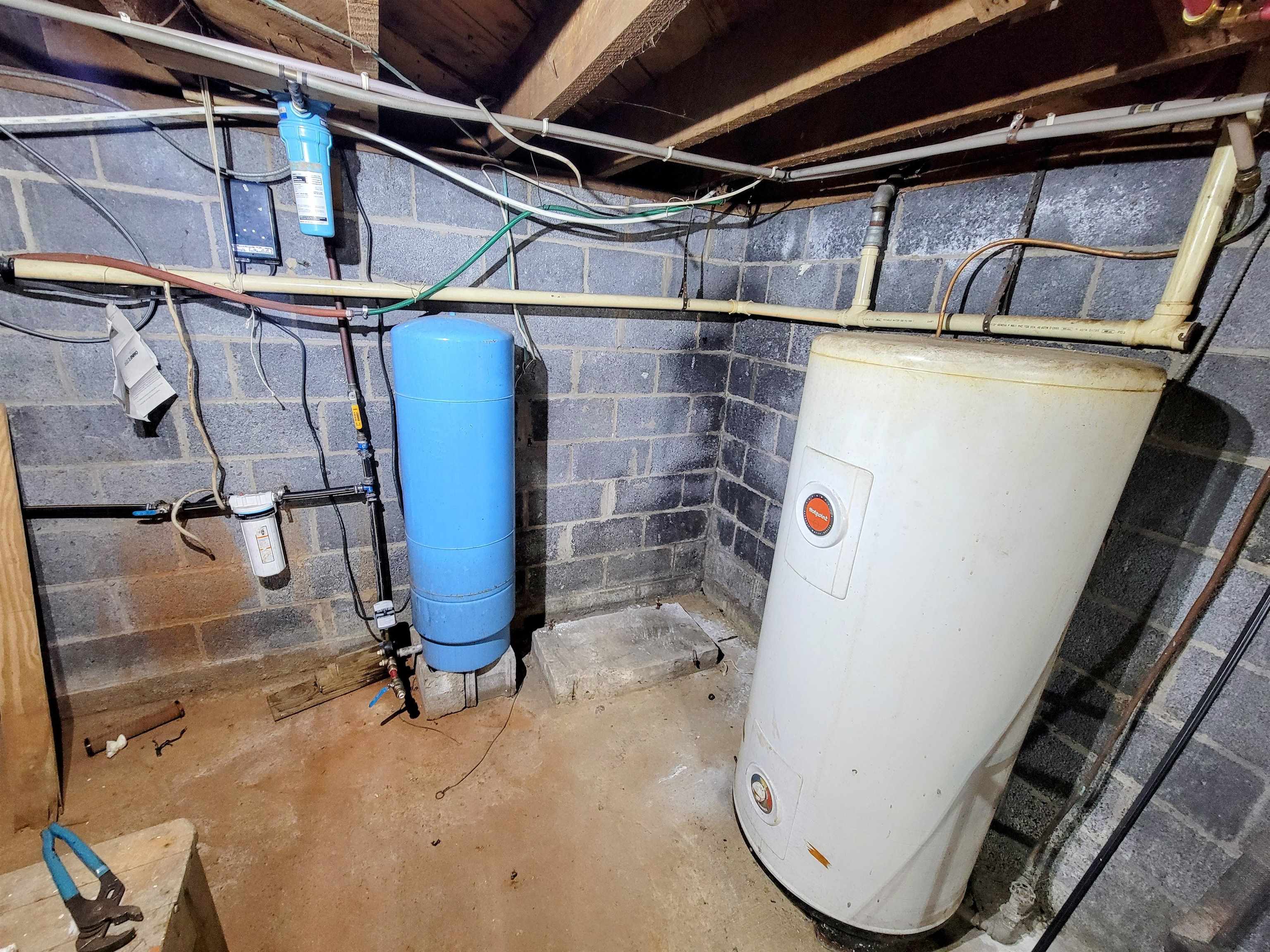 2956 BLOSE RD, ELKTON, Virginia 22827, 2 Bedrooms Bedrooms, ,1 BathroomBathrooms,Residential,2956 BLOSE RD,668782 MLS # 668782 2956 BLOSE RD, ELKTON, Virginia 22827, 2 Bedrooms Bedrooms, ,1 BathroomBathrooms,Residential,2956 BLOSE RD,668782 MLS # 668782