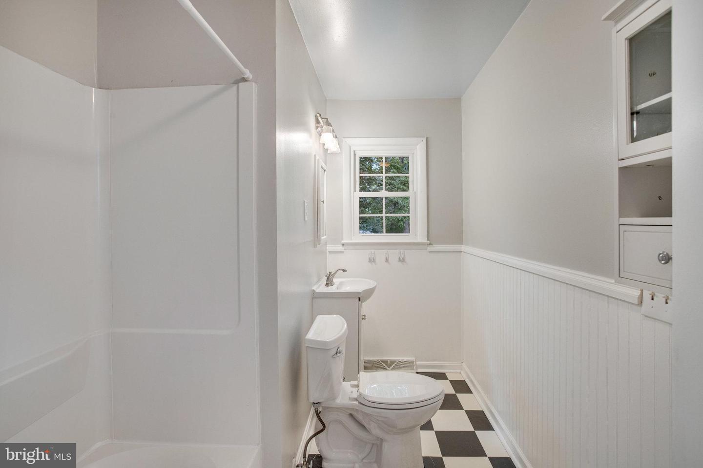 2405 RAYMOND PL, HAYMARKET, Virginia 20169, 3 Bedrooms Bedrooms, ,1 BathroomBathrooms,Residential,For sale,2405 RAYMOND PL,VAPW2101488 MLS # VAPW2101488