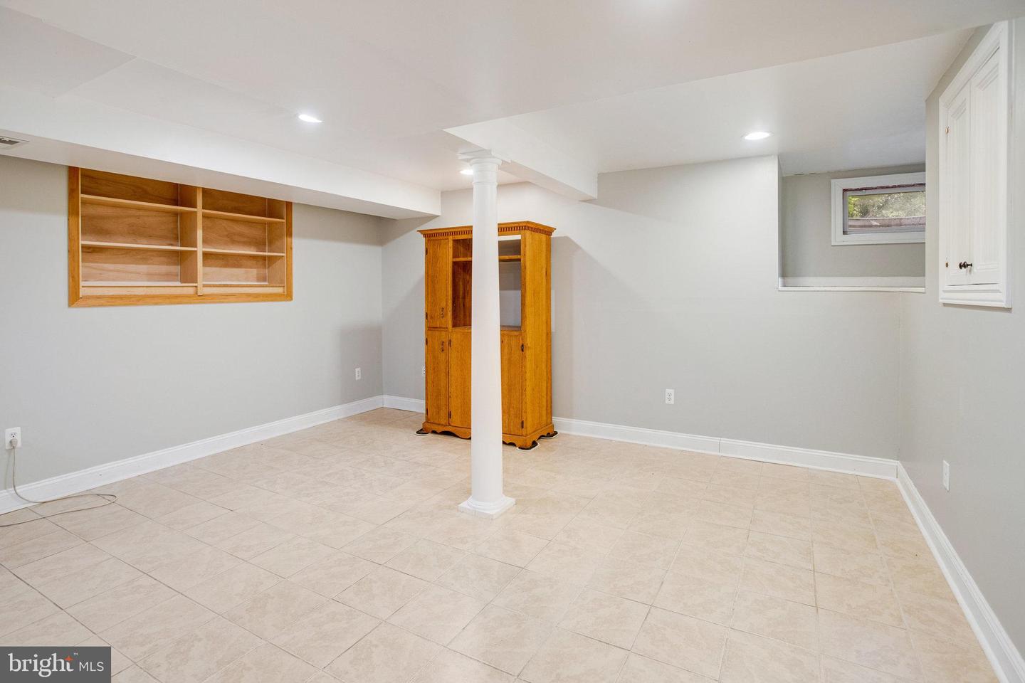 2405 RAYMOND PL, HAYMARKET, Virginia 20169, 3 Bedrooms Bedrooms, ,1 BathroomBathrooms,Residential,For sale,2405 RAYMOND PL,VAPW2101488 MLS # VAPW2101488