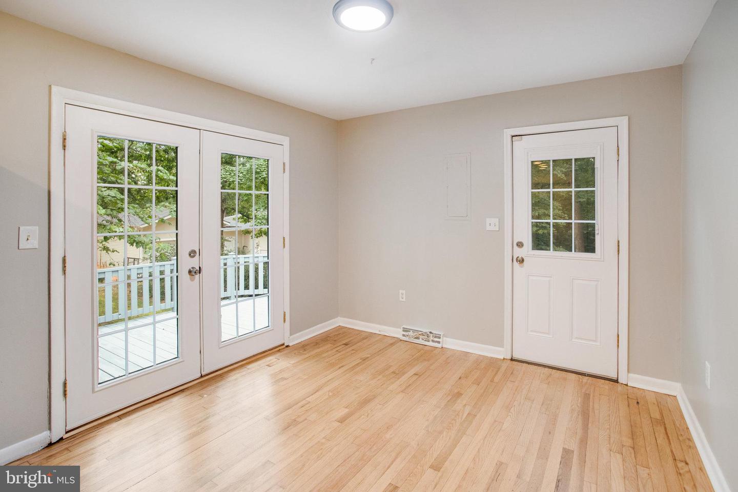 2405 RAYMOND PL, HAYMARKET, Virginia 20169, 3 Bedrooms Bedrooms, ,1 BathroomBathrooms,Residential,For sale,2405 RAYMOND PL,VAPW2101488 MLS # VAPW2101488