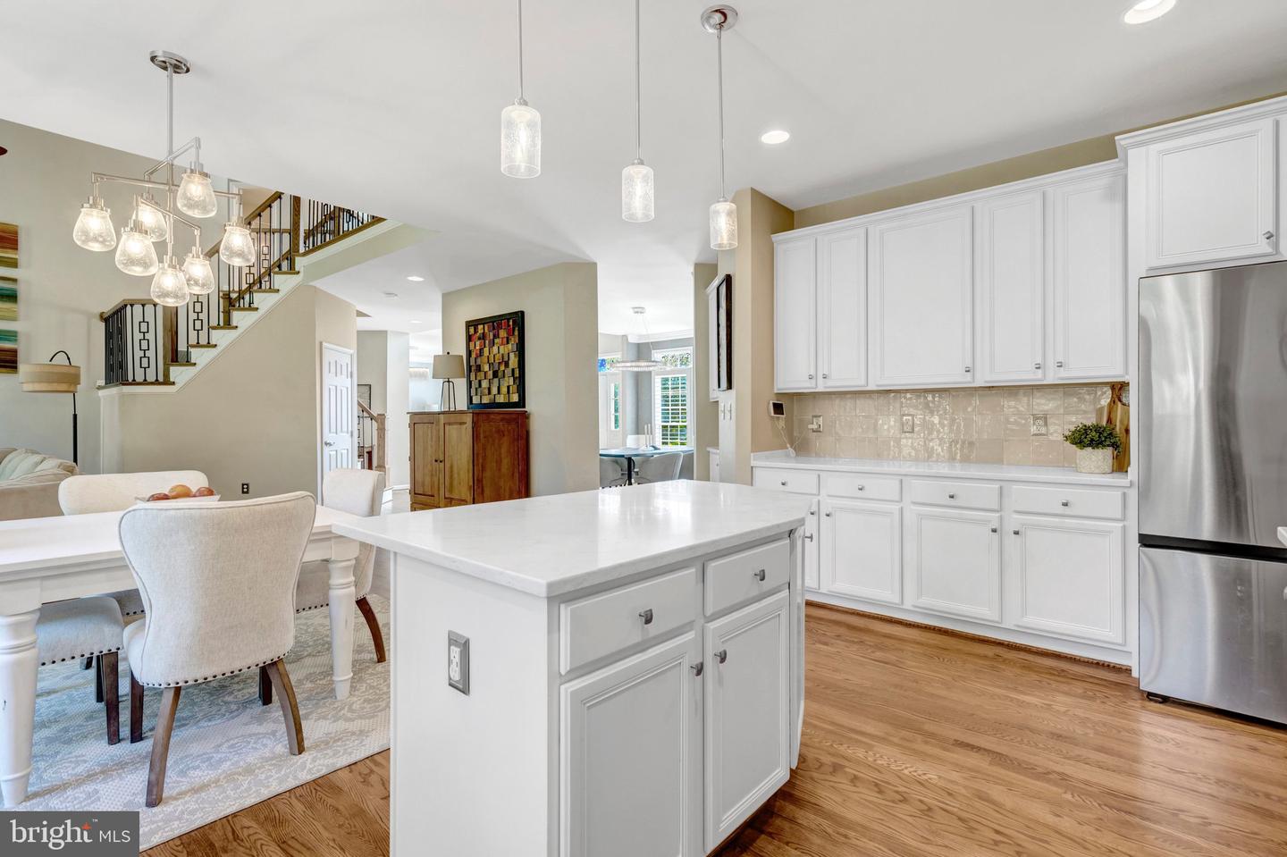 7834 PREAKNESS LN, FAIRFAX STATION, Virginia 22039, 4 Bedrooms Bedrooms, ,4 BathroomsBathrooms,Residential,For sale,7834 PREAKNESS LN,VAFX2261570 MLS # VAFX2261570