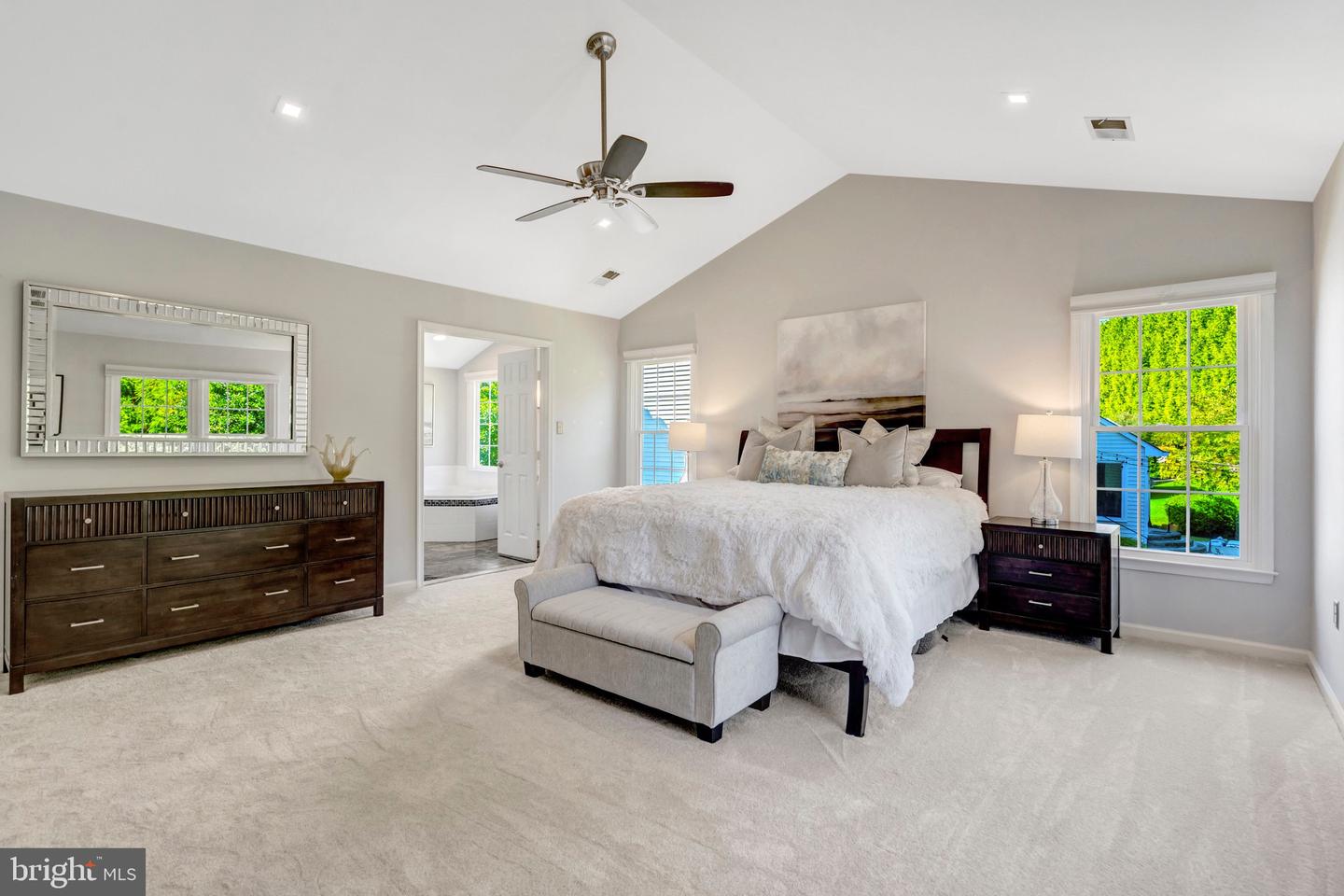 7834 PREAKNESS LN, FAIRFAX STATION, Virginia 22039, 4 Bedrooms Bedrooms, ,4 BathroomsBathrooms,Residential,For sale,7834 PREAKNESS LN,VAFX2261570 MLS # VAFX2261570