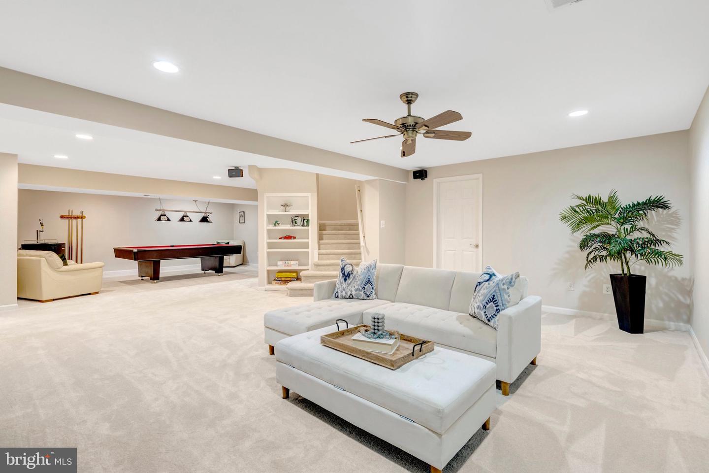 7834 PREAKNESS LN, FAIRFAX STATION, Virginia 22039, 4 Bedrooms Bedrooms, ,4 BathroomsBathrooms,Residential,For sale,7834 PREAKNESS LN,VAFX2261570 MLS # VAFX2261570