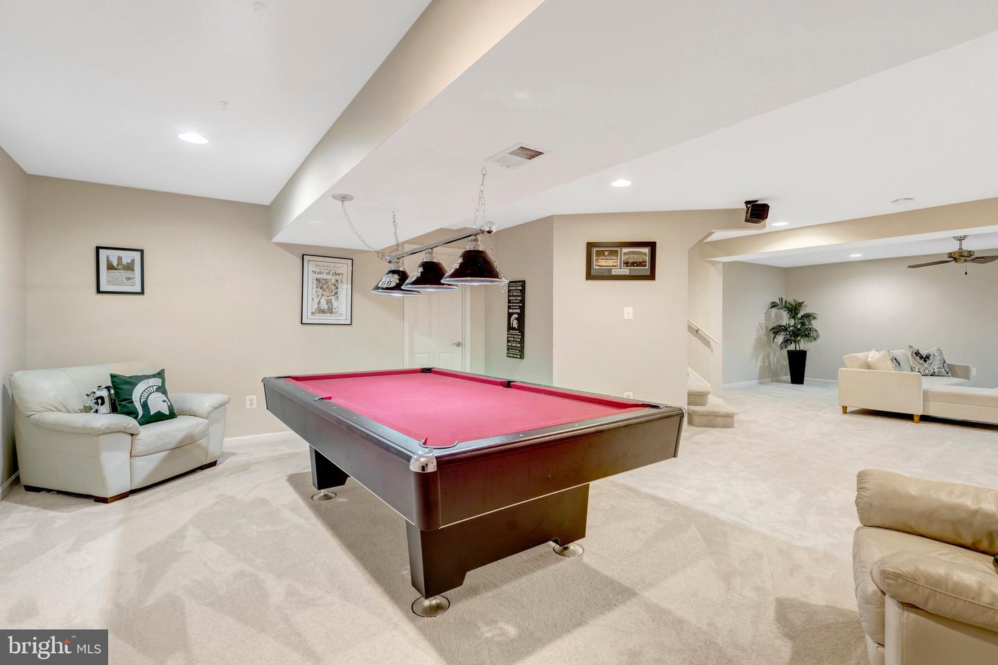 7834 PREAKNESS LN, FAIRFAX STATION, Virginia 22039, 4 Bedrooms Bedrooms, ,4 BathroomsBathrooms,Residential,For sale,7834 PREAKNESS LN,VAFX2261570 MLS # VAFX2261570