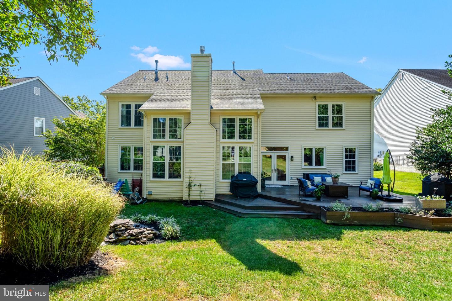 7834 PREAKNESS LN, FAIRFAX STATION, Virginia 22039, 4 Bedrooms Bedrooms, ,4 BathroomsBathrooms,Residential,For sale,7834 PREAKNESS LN,VAFX2261570 MLS # VAFX2261570