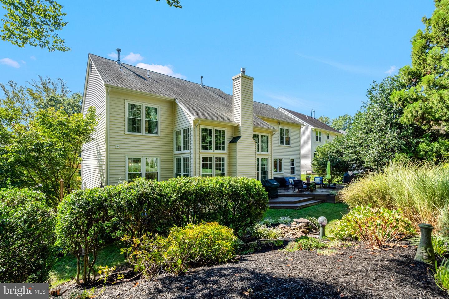 7834 PREAKNESS LN, FAIRFAX STATION, Virginia 22039, 4 Bedrooms Bedrooms, ,4 BathroomsBathrooms,Residential,For sale,7834 PREAKNESS LN,VAFX2261570 MLS # VAFX2261570