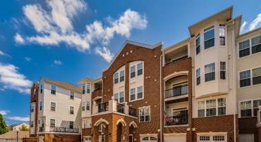 10273 FOUNTAIN CIR #202, MANASSAS, Virginia 20110, 3 Bedrooms Bedrooms, ,2 BathroomsBathrooms,Residential,For sale,10273 FOUNTAIN CIR #202,VAMN2009240 MLS # VAMN2009240